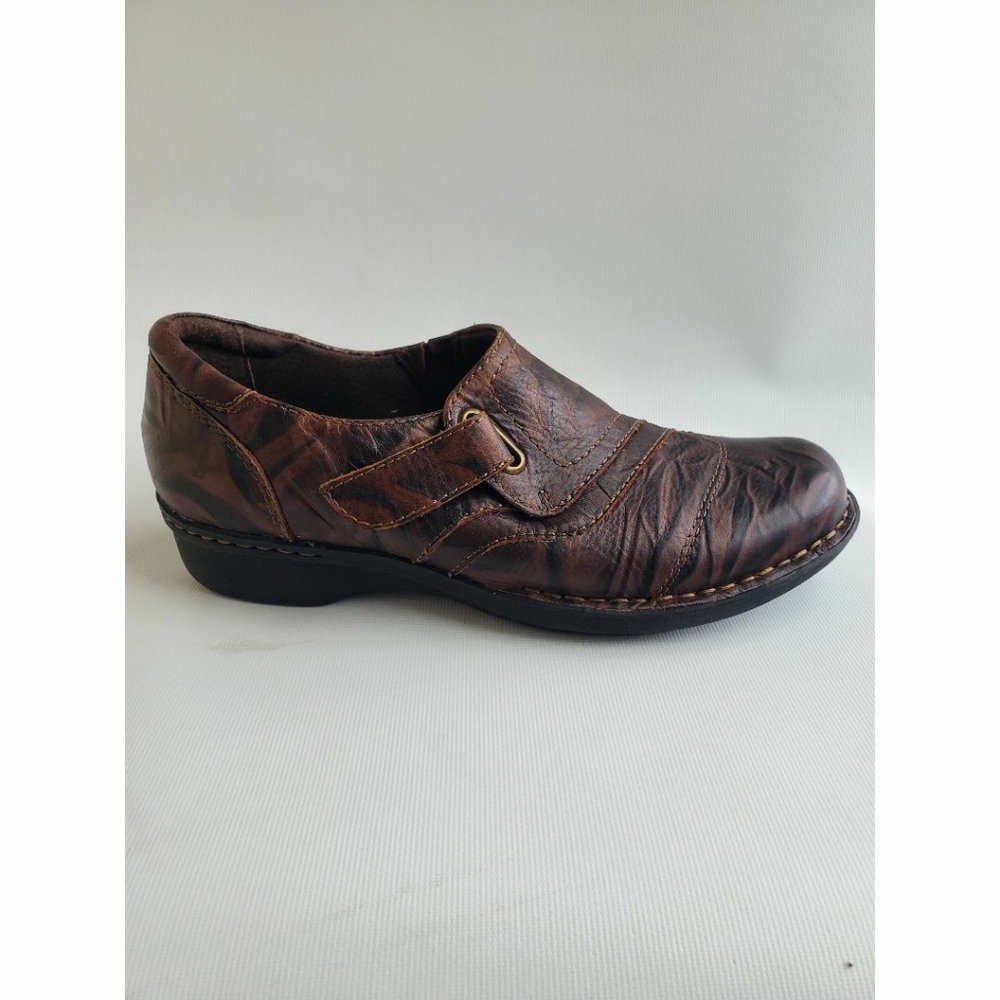 Clarks bendales brown leather shoe Women's size 7